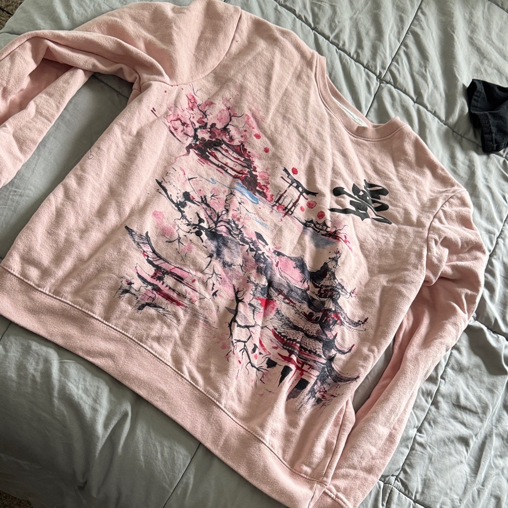 Pink Graphic Crewneck Sweatshirt with Cherry Blossom Print